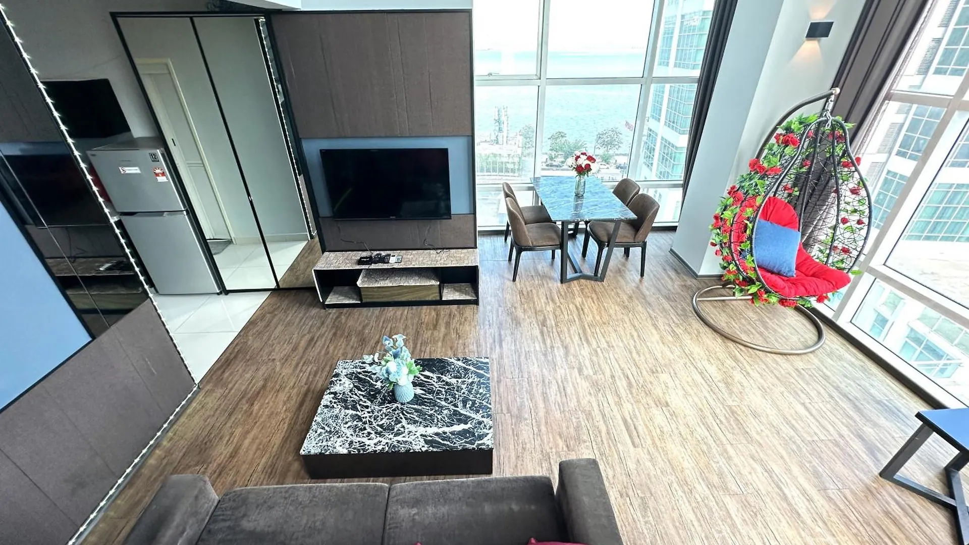 Apartment Amazing Seaview Duplex George Town Maritime Suites 07