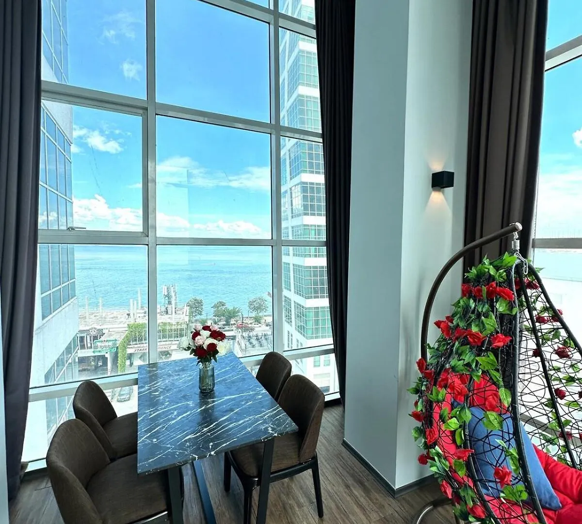 Apartment Amazing Seaview Duplex George Town Maritime Suites 07