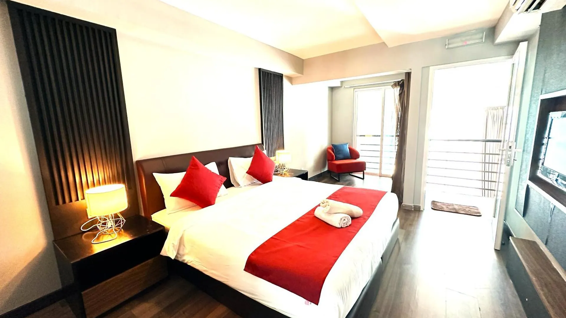 Amazing Seaview Duplex George Town Maritime Suites 07
